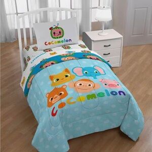 CoComelon Kids Comforter Set - Blue